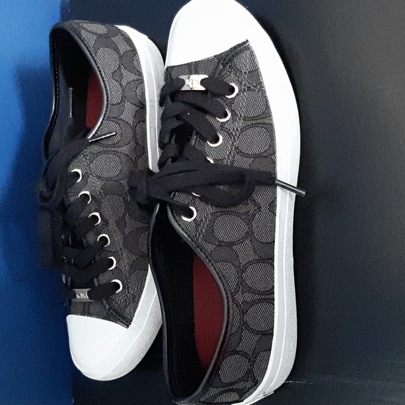 Coach Empire Low Top Sneaker